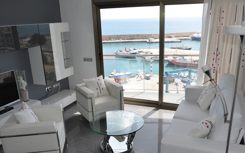 Foto de las vistas al puerto deportivo desde un apartamento que admite perros gratis en la provincia de Tarragona