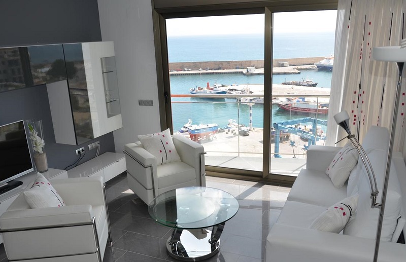 Foto de las vistas al puerto deportivo desde un apartamento que admite perros gratis en la provincia de Tarragona