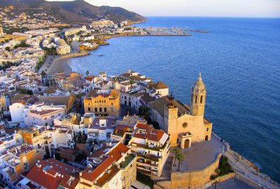 Hoteles que admiten mascotas GRATIS en Sitges