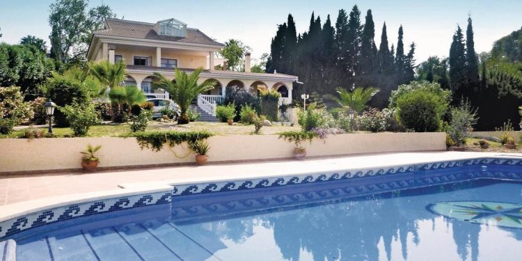villas y chalets que admiten mascotas en Torremolinos
